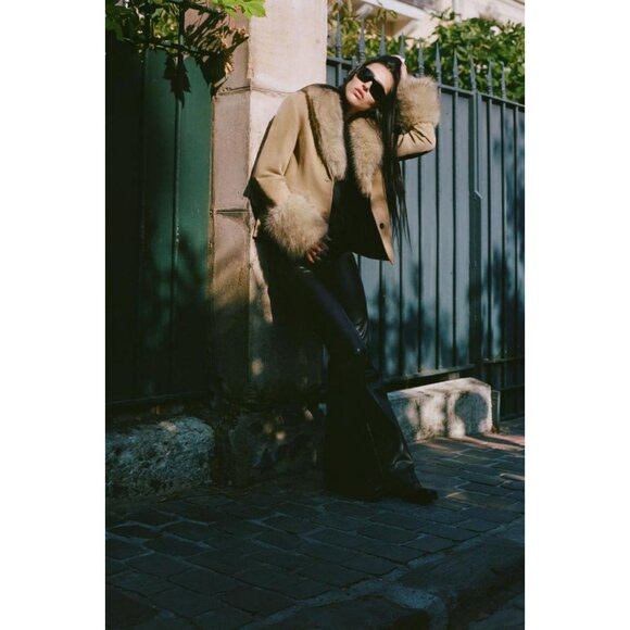 ZARA FITTED 100% SHEEPSKIN SUEDE BLAZER - Picture 2 of 6